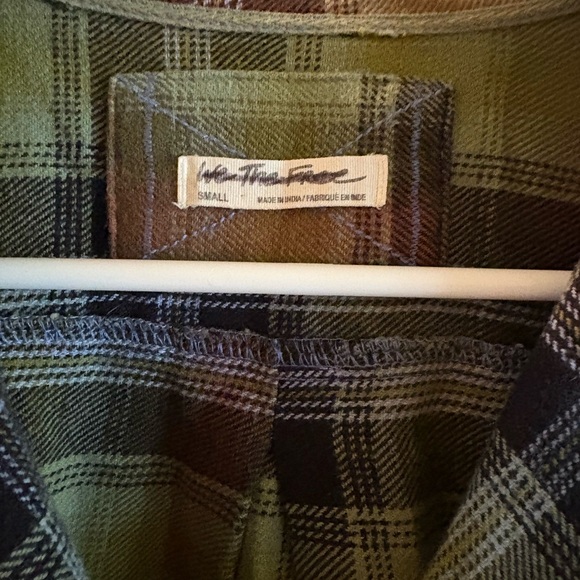 We the Free Izzy Flannel Cargo Oversized Button-Up Shirt - Picture 3 of 3